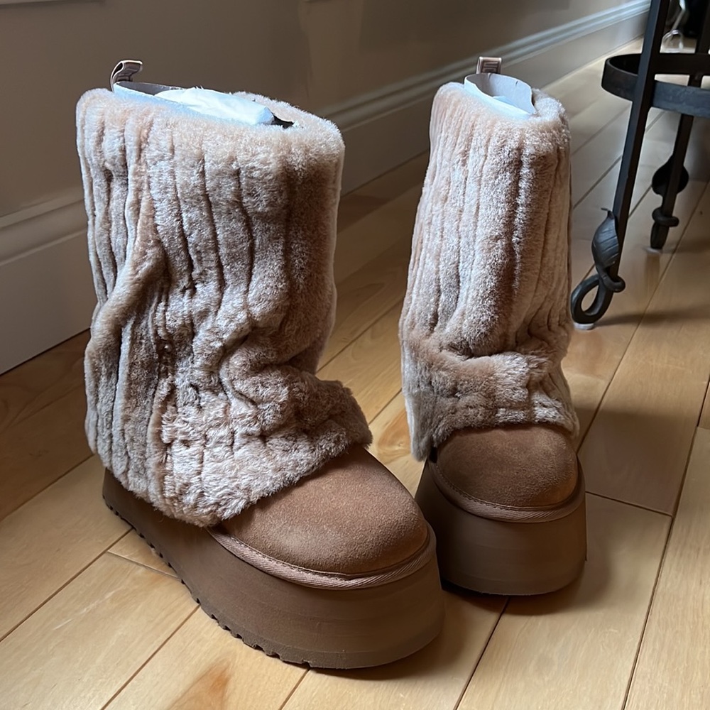 UGG Sherpa corduroy classic height